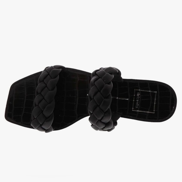 Dolce Vita Indy Sandals - Picture 8 of 8